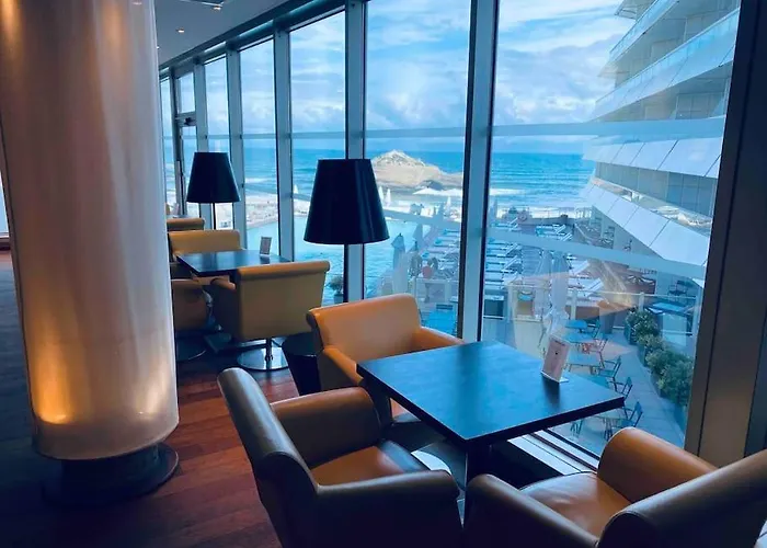 Front De - & Thalasso Lägenhet *