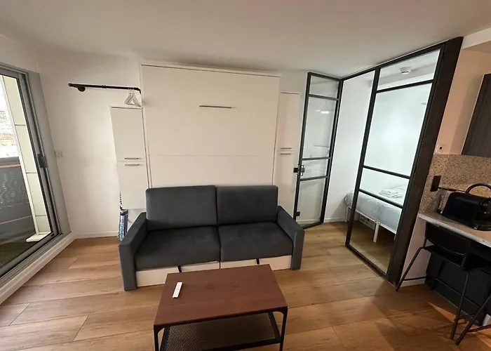 Front De - & Thalasso شقة