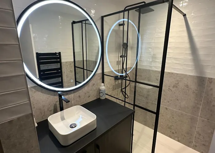 Front De - & Thalasso Lägenhet *